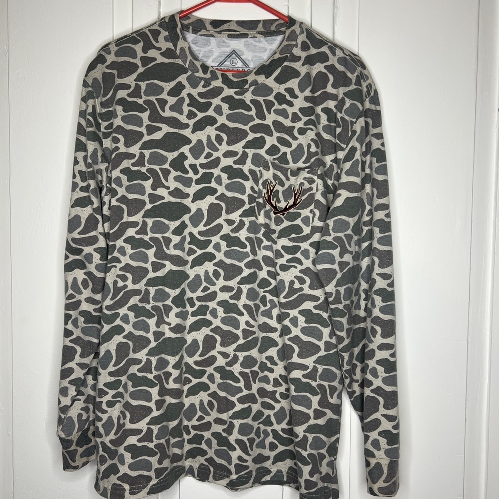 Men’s Burlebo Camo Long Sleeve Shirt